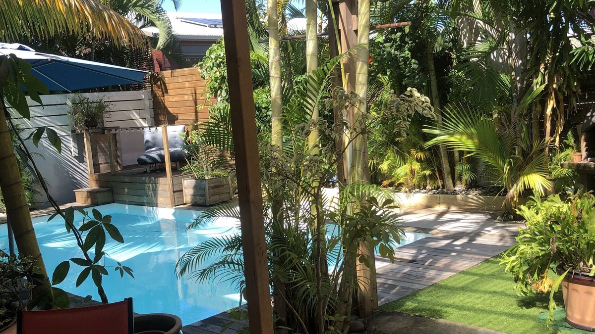 Saint-Pierre De La Reunion Villa | Villa pool/spa Tikoinjoli 974 nestled in the heart of Terre sainte saint-pierre