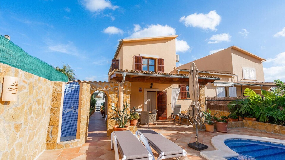 Portals Nous Villa | VILLA PORTALS NOUS by Priority Villas