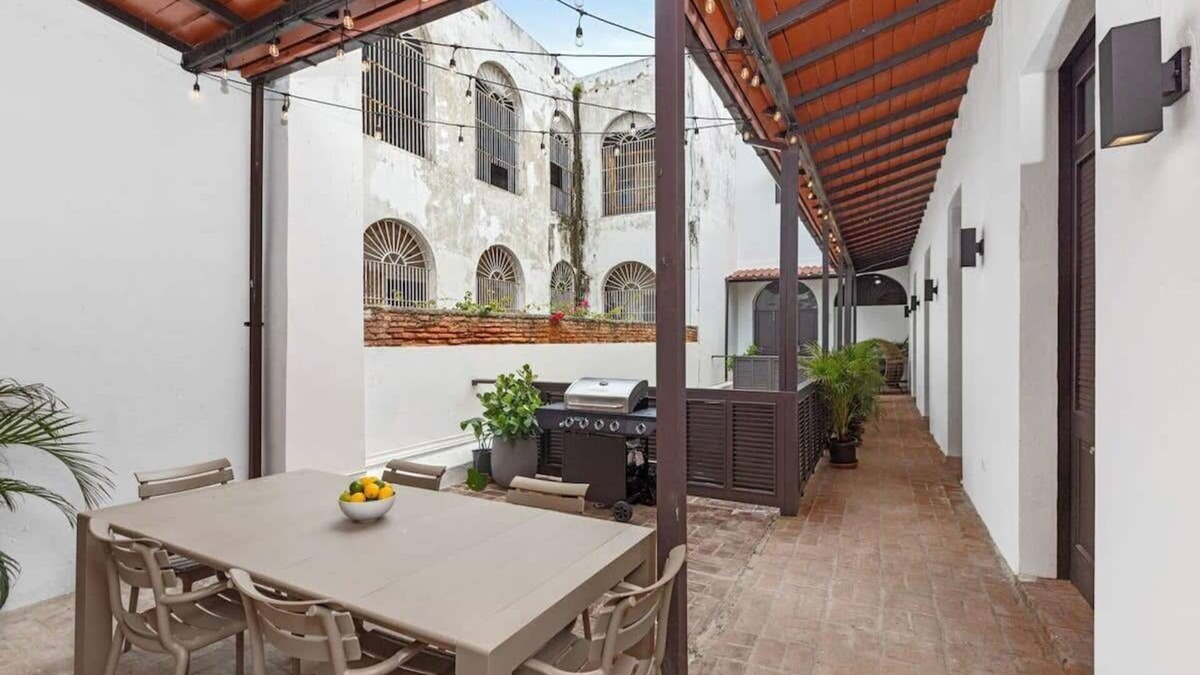 Catedral Apartment | Villa Preciosa | Charming 3 BR in Best Location