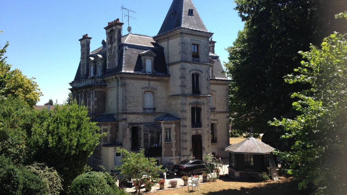 Arcis-sur-Aube House | Villa Primerose