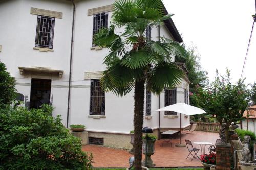 Venegono Superiore Bed & Breakfast | Villa Puccini