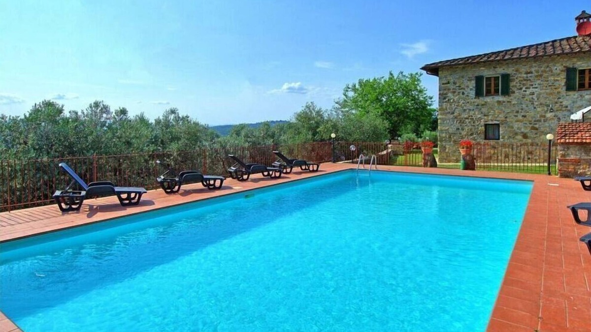 Pieve a Presciano Villa | Villa Quercina Comfortable holiday residence