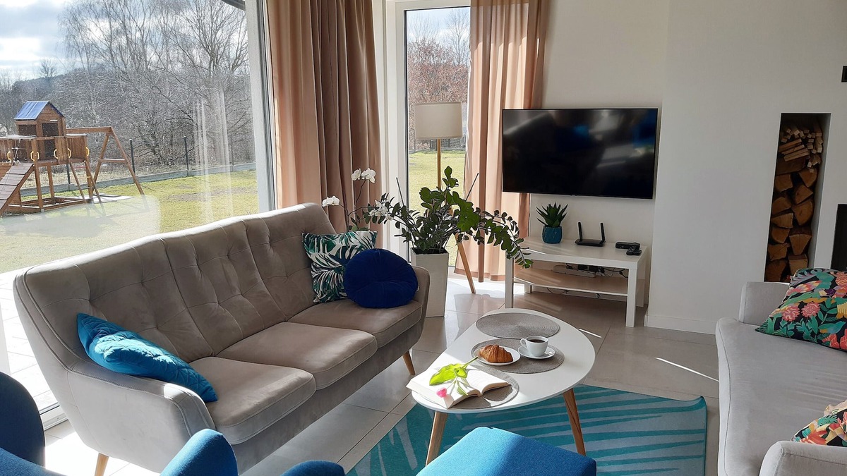Kolczewo House | VILLA RA with large garden, fireplace and sauna, surrounded by nature