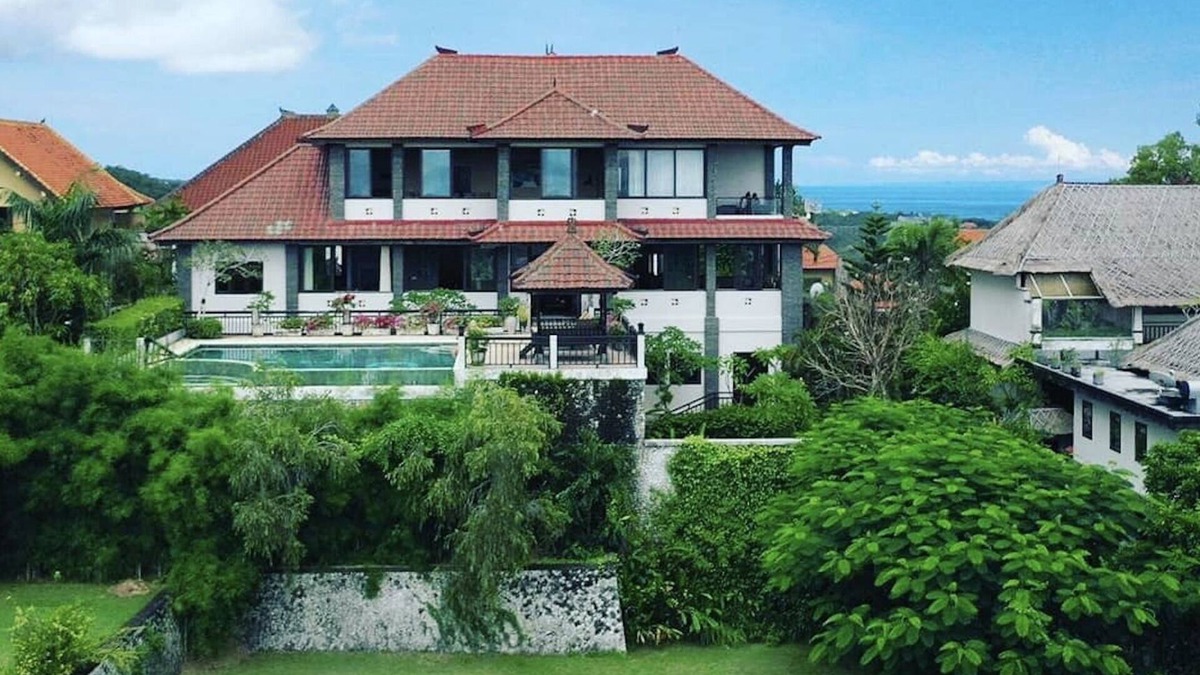 Bukit Villa | Villa Rama Rama – A Huge Private Hilltop Spa Retreat with Stunning Views