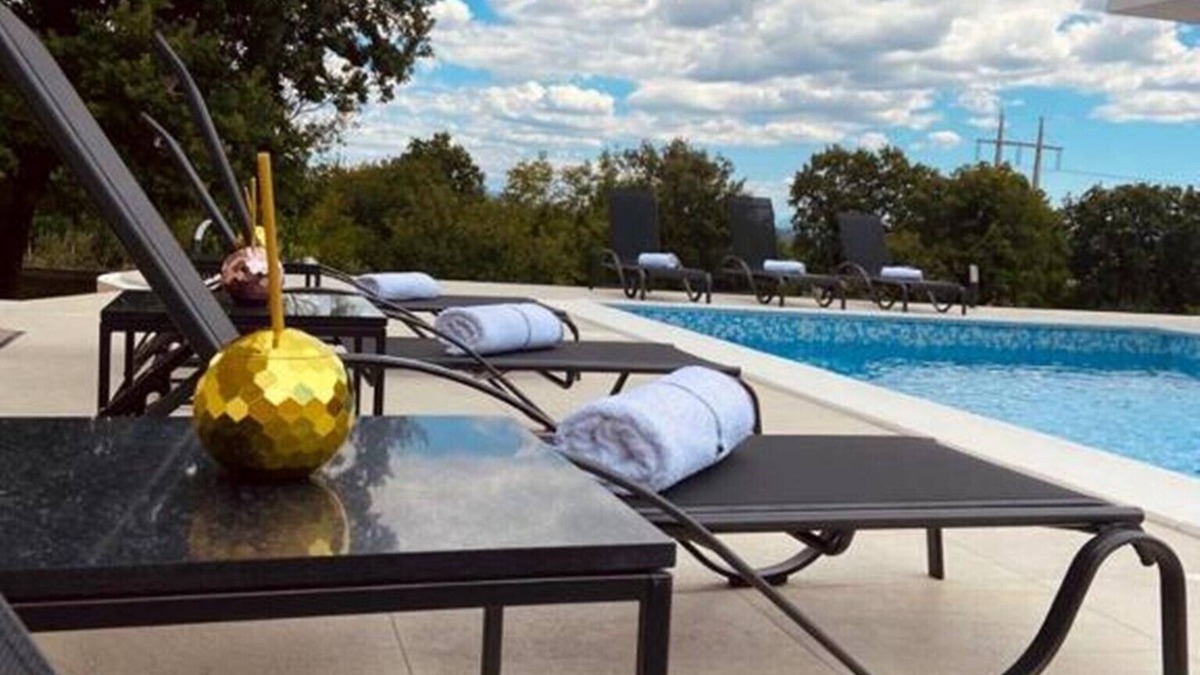 Trn Villa | Villa Ramljak - Luxury Villa with Swimming Pool
