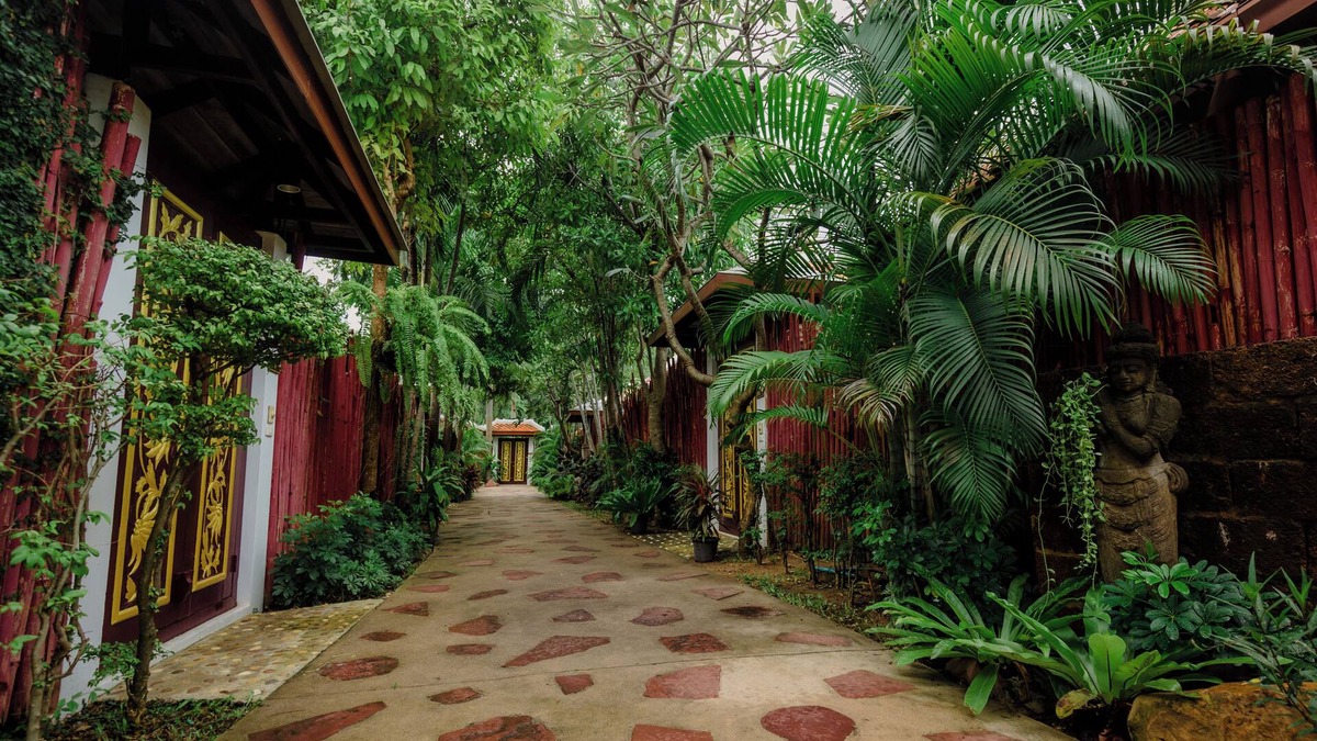 North Pattaya Villa | Villa Raya Private Pool Villas Resort