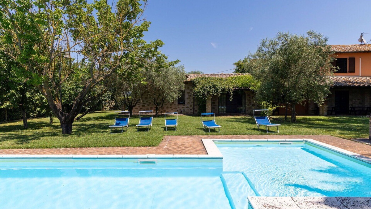 Tordandrea Villa | Villa Reale - Holiday Villa Rental with swimming pool in Assisi, Umbria