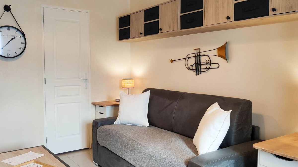 Plan-de-Cuques Apartment | Villa Reiala Plan-de-Cuques - Comfortable studio
