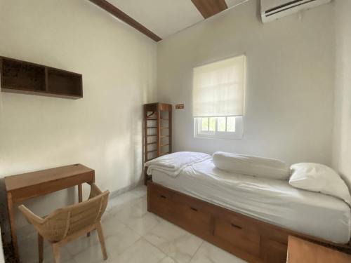 Surakarta House | Villa Remboelan Shariah Guest House