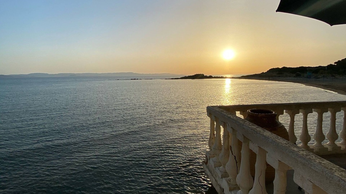 Arcoudi House | Villa Rena by the sea!