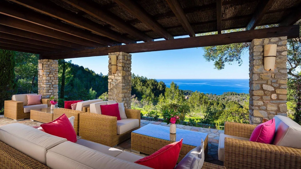 Banyalbufar Villa | Villa rental in Mallorca with 4 bedrooms and sea views