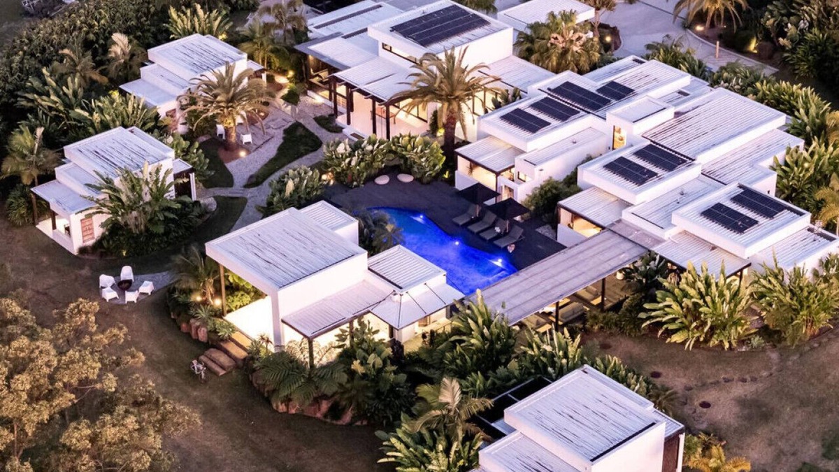 Ewingsdale House | Villa Riad - Luxe Boutique