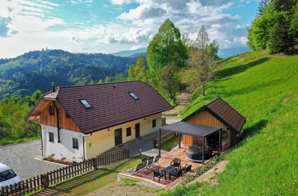 Slovenj Gradec House | Villa Richterberg with Sauna & Hot Tub