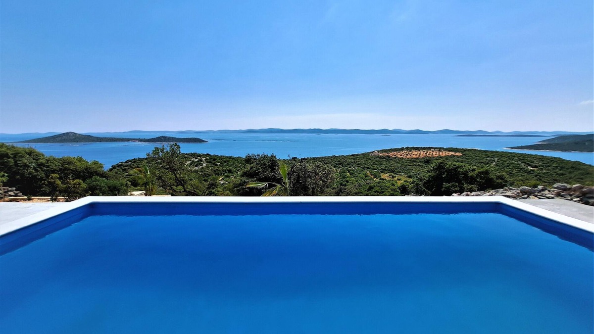 Tkon House | Villa Robinson is romantic stone house with pool and fantastic view.
