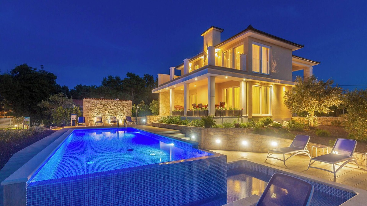 Milovcici House | Villa Roko (V8001-K1) - Malinska - island Krk