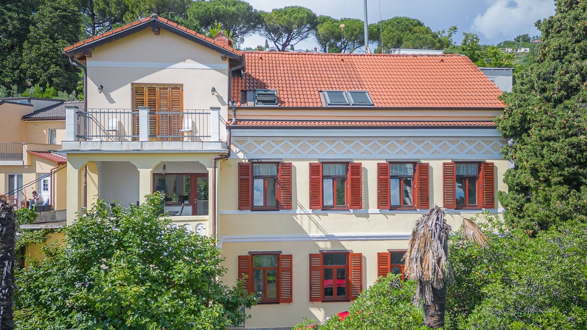 Portoroz Apartment | Villa Roma Portorose - 1 Classic, Portorož, Slovenia