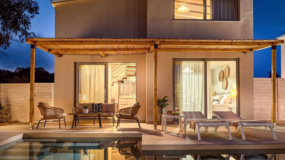Vasilikos Villa | Villa Romas 2 by Villa Plus