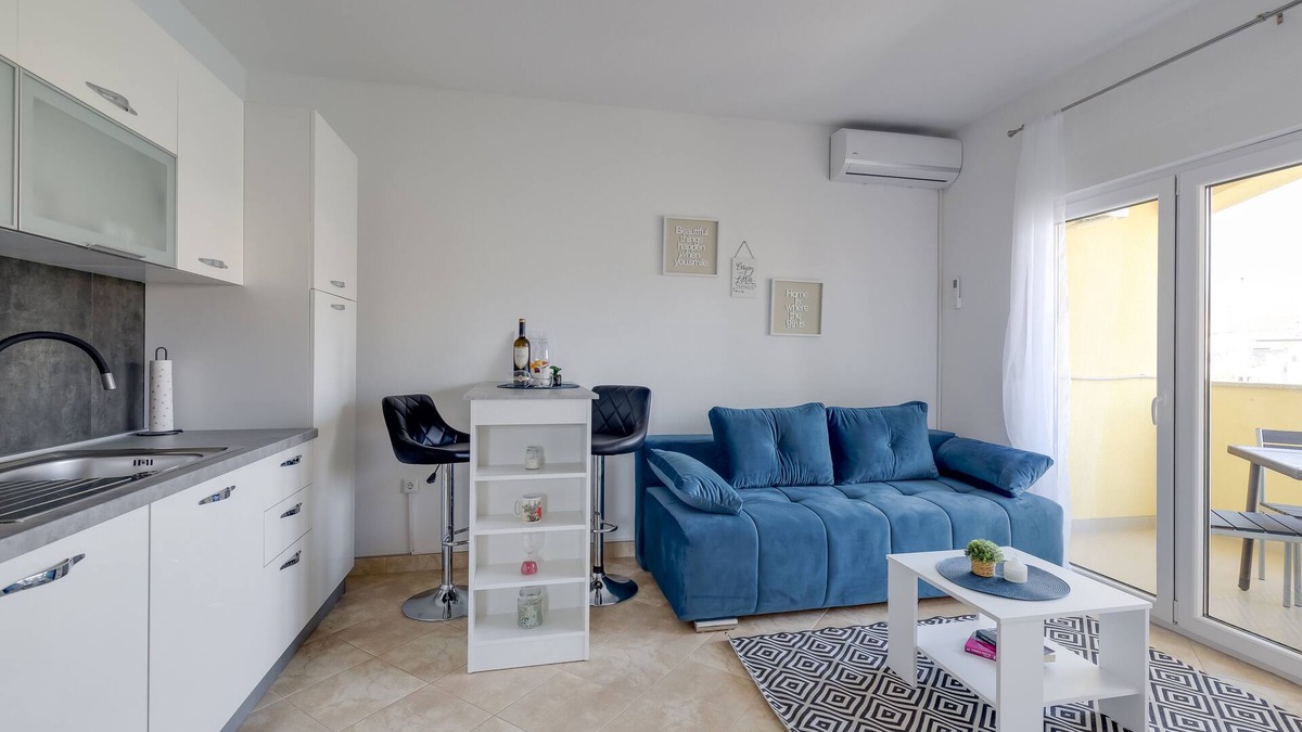 Karigador Apartment | Villa Rondine - Apartment 2, Novigrad - Cittanova, Croatia
