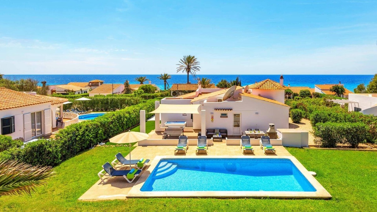 Sant Tomas Villa | Villa Rosa Tomas by Villa Plus
