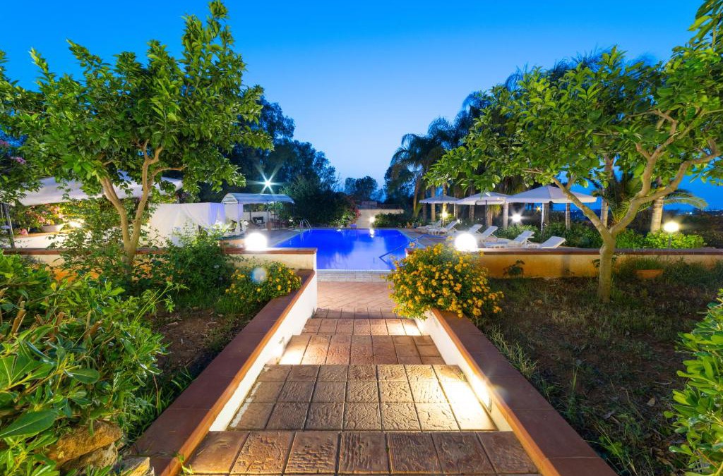 Arini House | Villa Rosemary