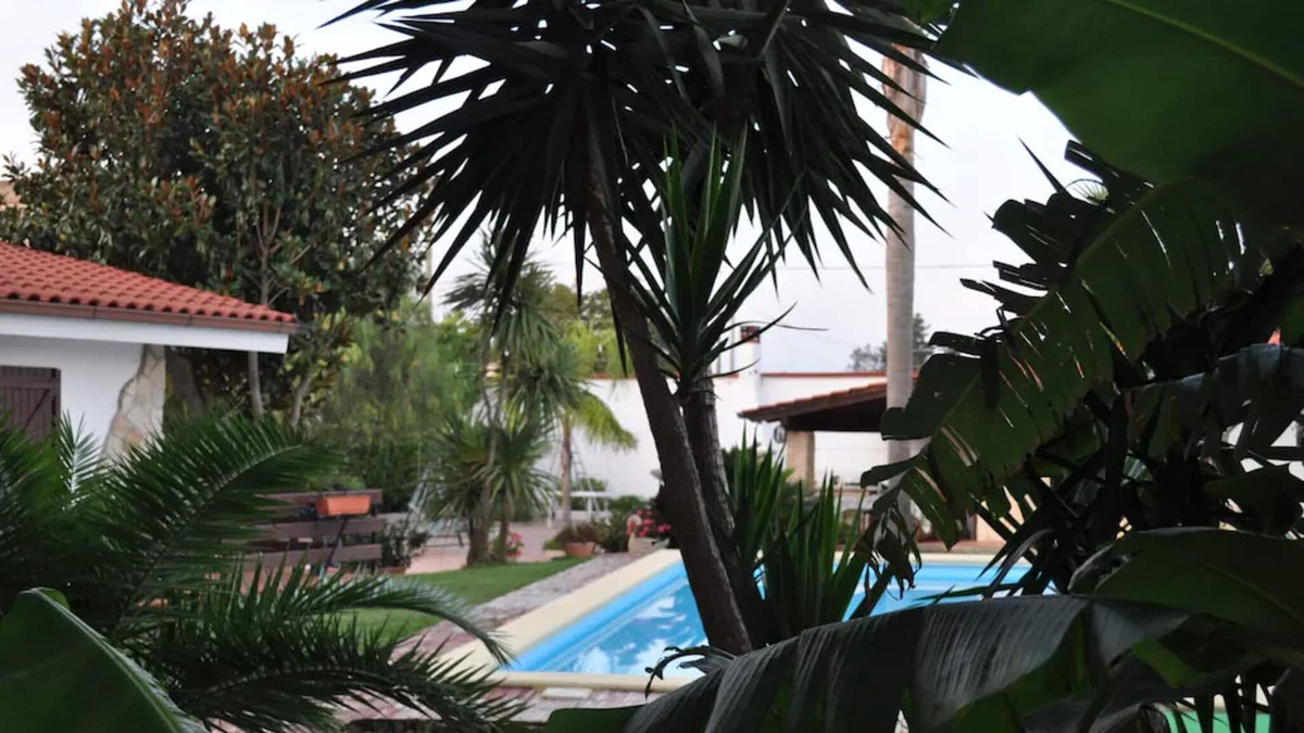 Neviano Villa | "Villa Rosi Fiusco" with Pool, Garden, A/C & Wi-Fi