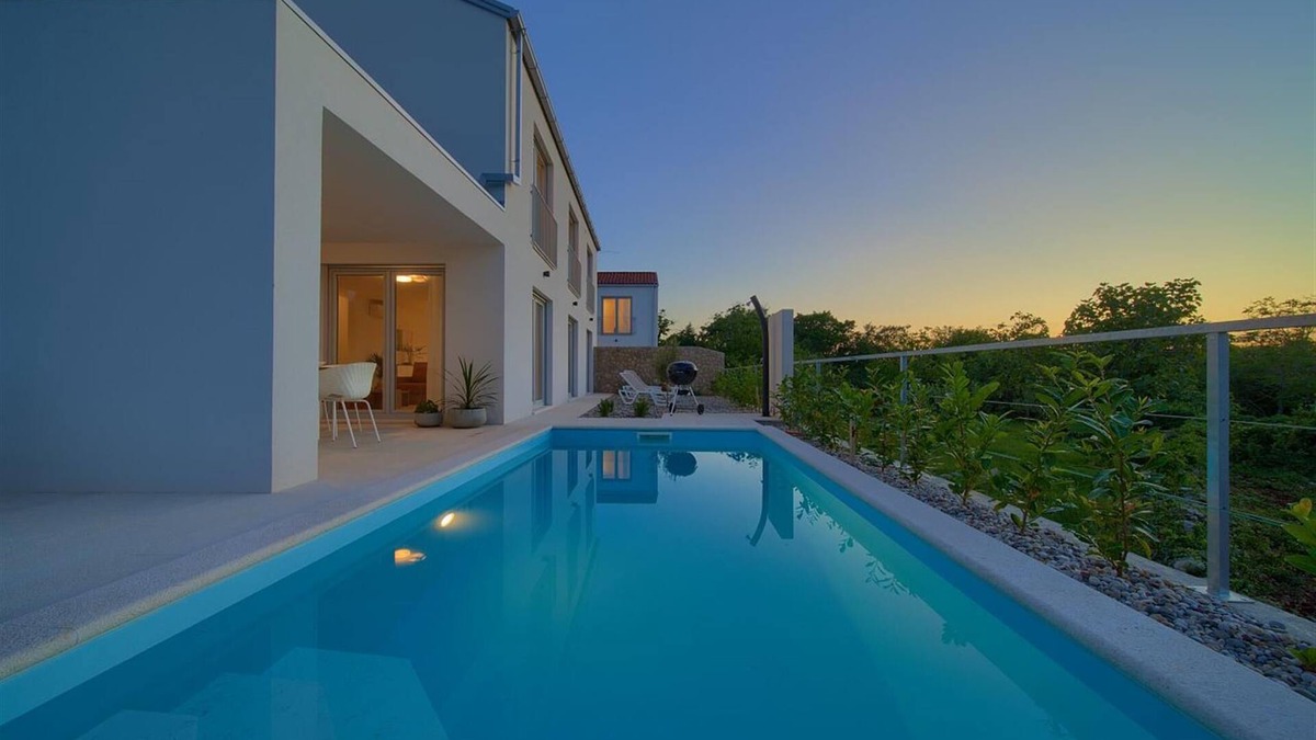Dobrinj Villa | Villa Rossa with heated swimming pool