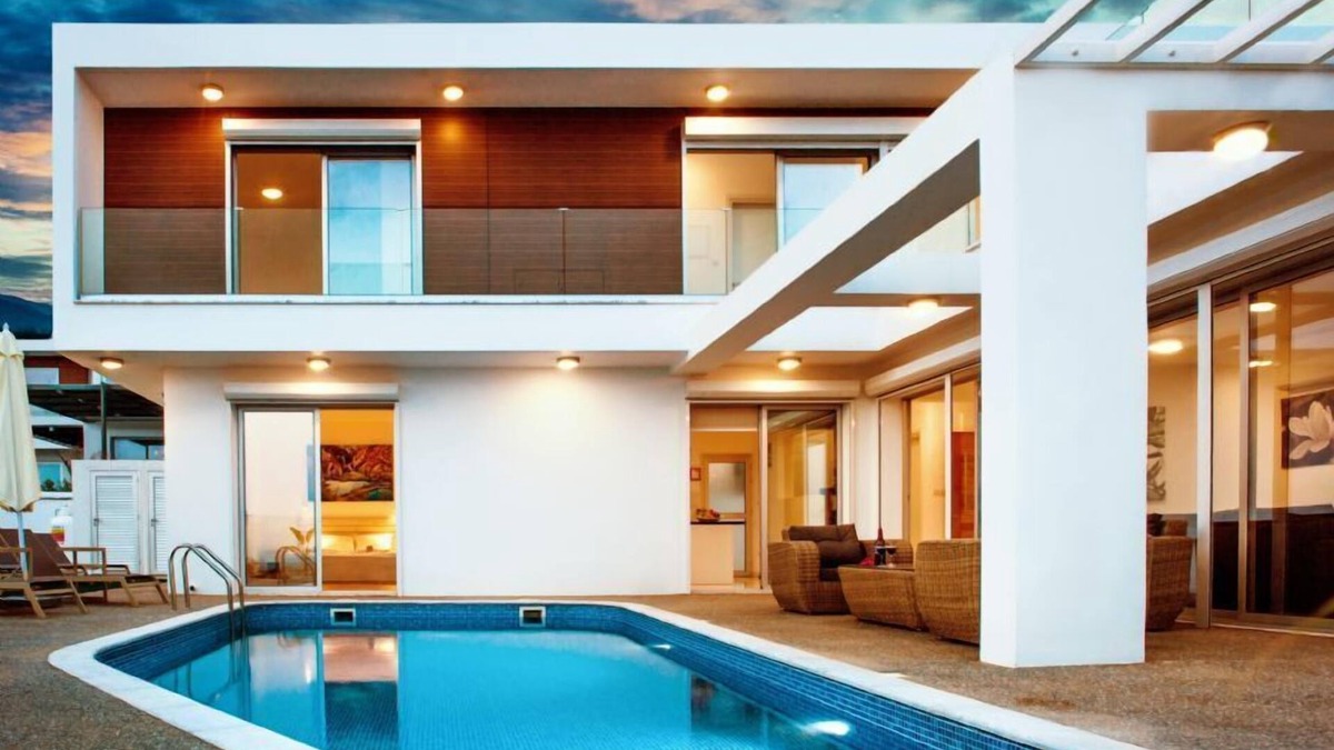 Ayia Napa Villa | Villa RUBI - Ayia Napa Resort Center