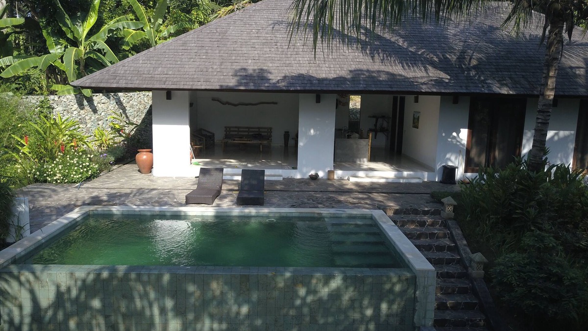 Batu Layar Villa | Villa Rubi