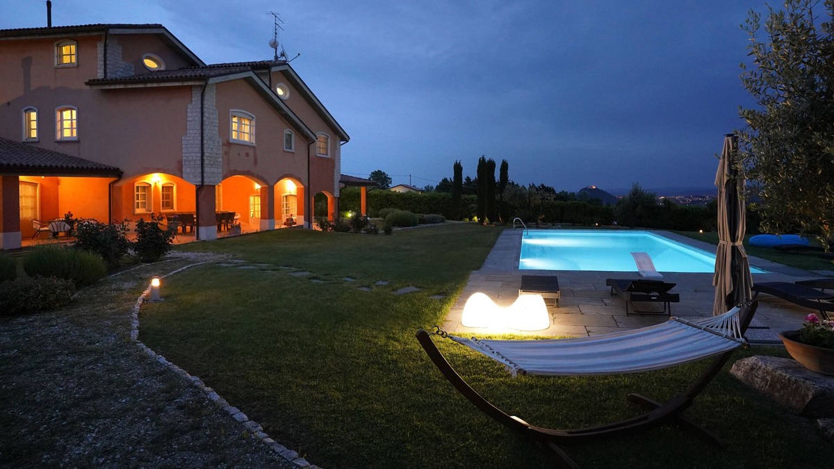 Oratino Villa | Villa Ruffo: Splendid country villa