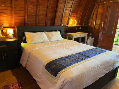 Kalibukbuk Villa | Villa Rumah Kayu Lovina