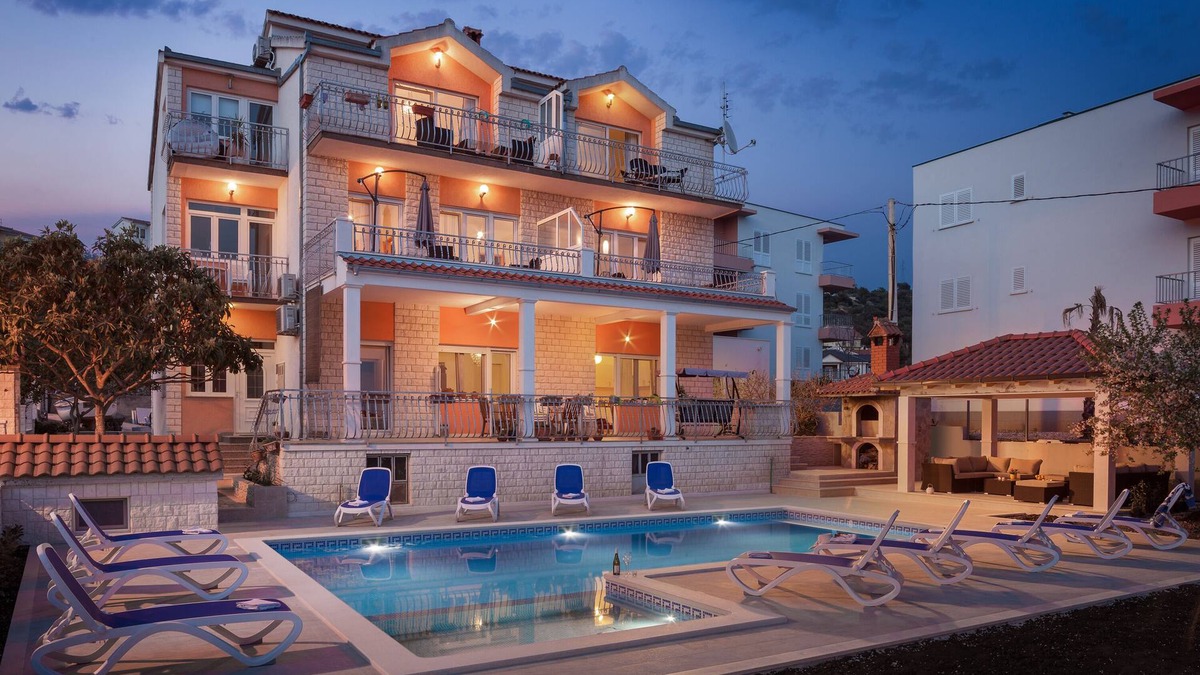 Poljica Apartment | Villa S&B Matijas, Apartment A6 with swimming pool