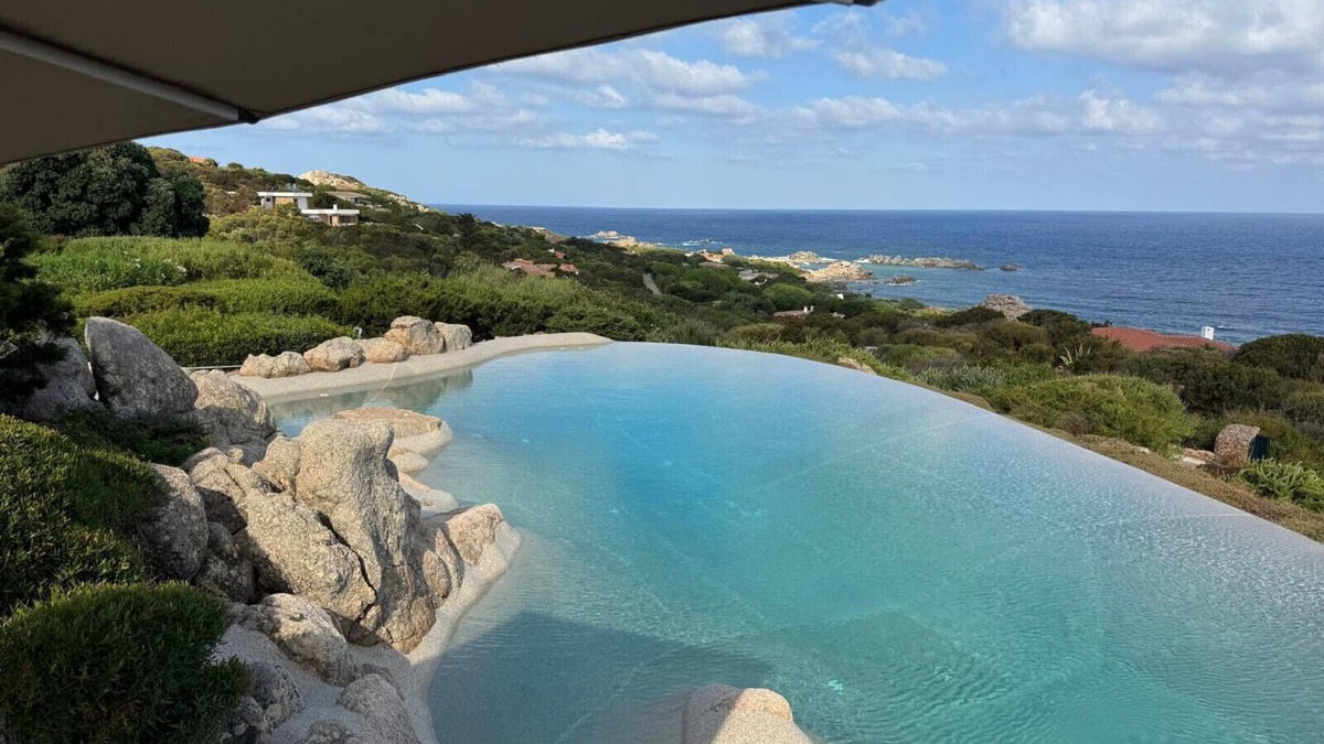 Portobello Villa | Villa 'S'Incantu' with Sea View, Wi-Fi and Air Conditioning