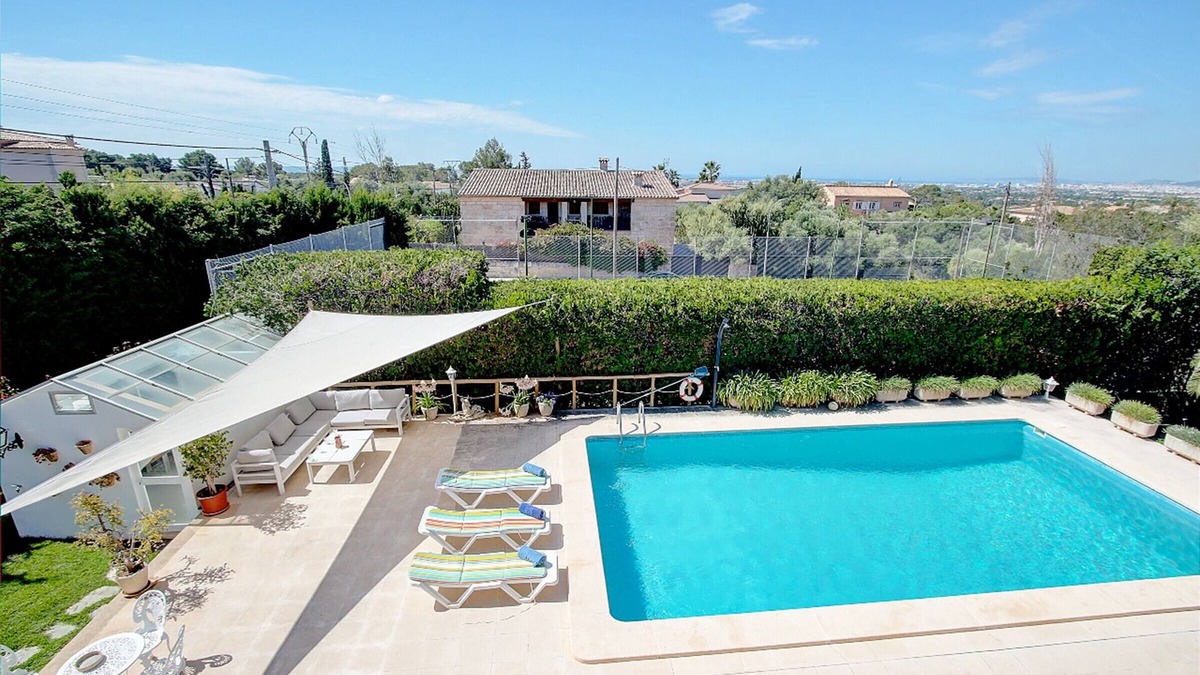 Sa Cabaneta Villa | Villa Sa Cabaneta with pool, tennis court, and views to the Palma Bay