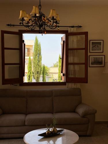 Kathikas House | Villa Saint George - Stone Costa
