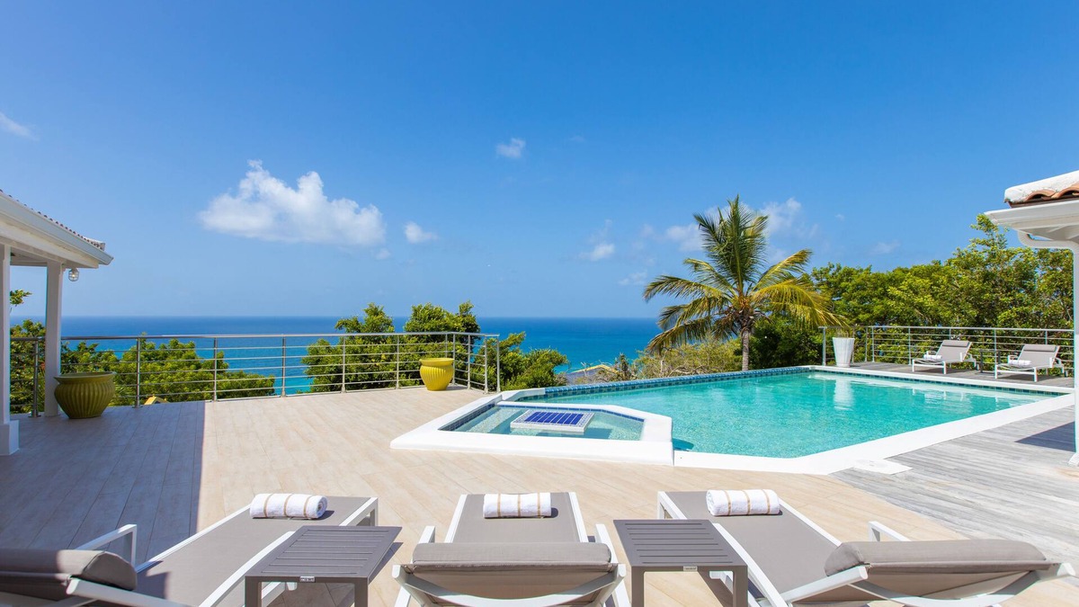 Pelican Key Villa | Villa Saint-Tropez Breathtaking Sea Views