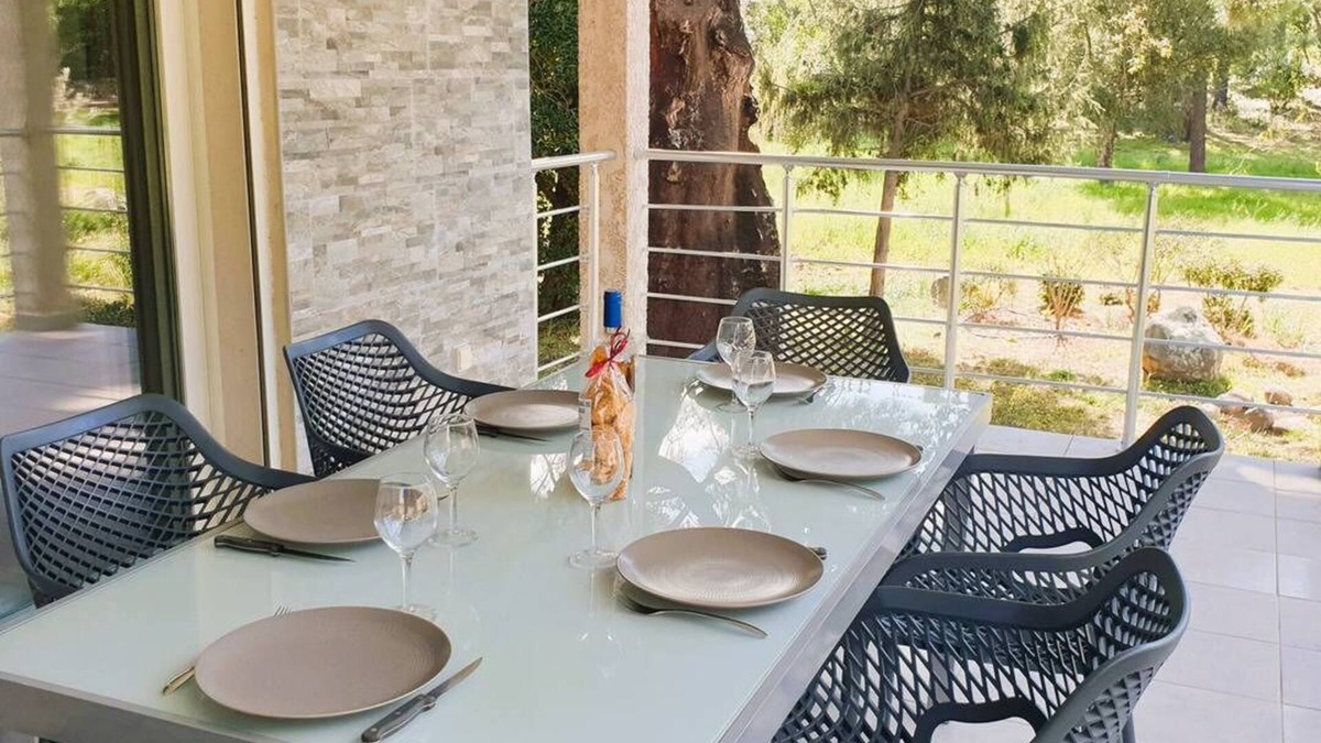San-Gavino-di-Carbini House | Villa Salute. 6 pers, 10 min plage en voiture