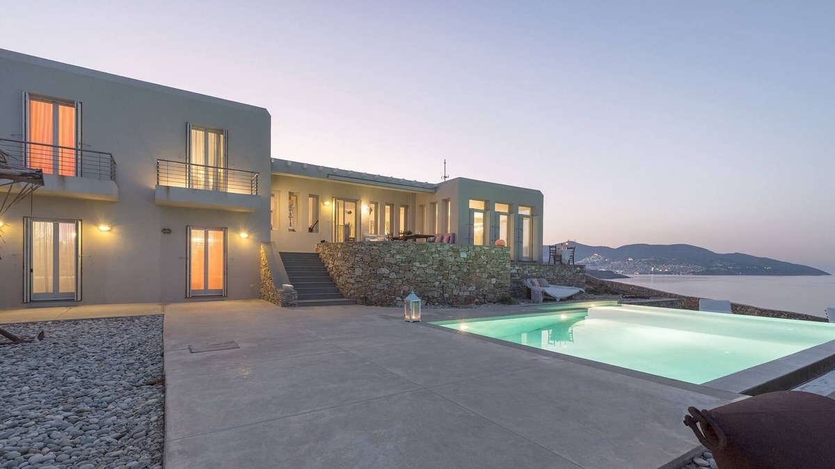 Azolimnos Villa | Villa Salty Luxury Suites