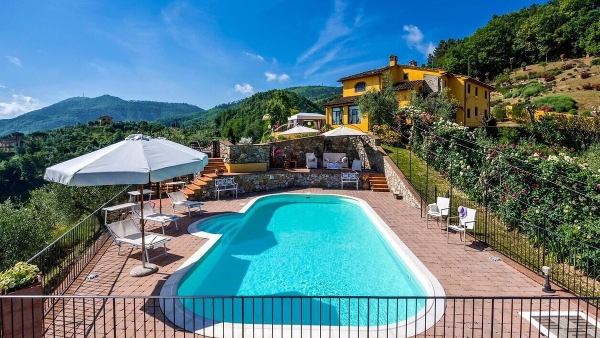 Casalguidi Villa | Villa San Biagio - Countryside villa with private pool