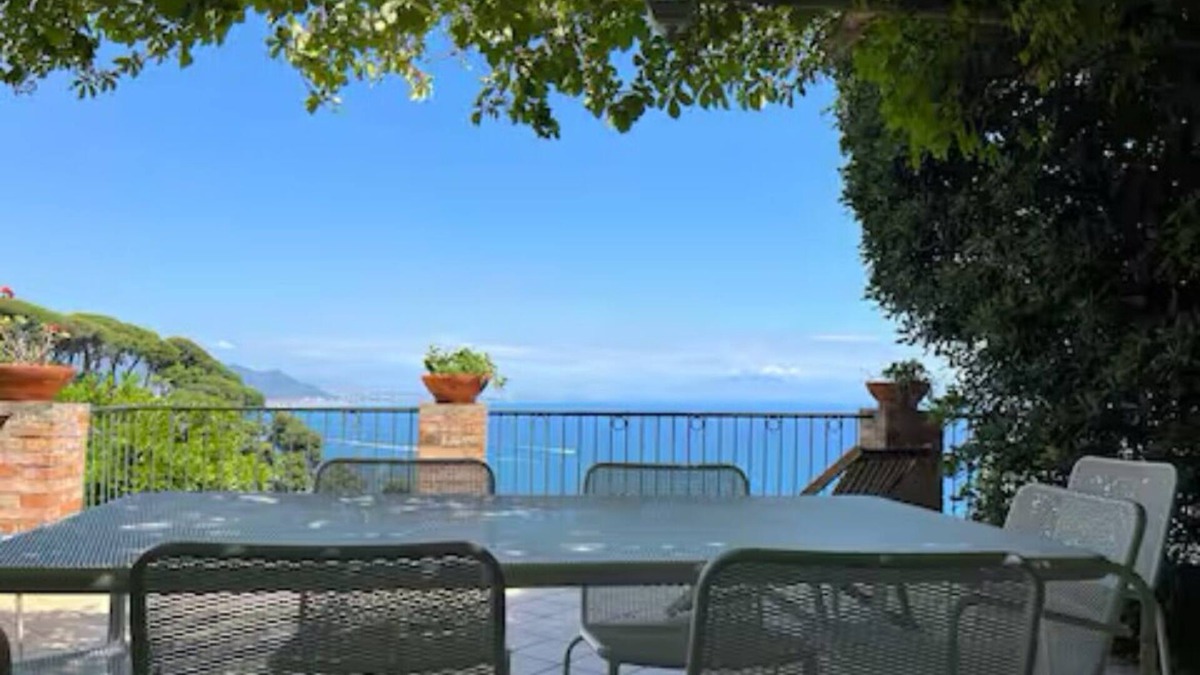 Raito Villa | Villa San Vito Amalfi Coast. Enjoy a sensorial experience on the Amalfi Coast.
