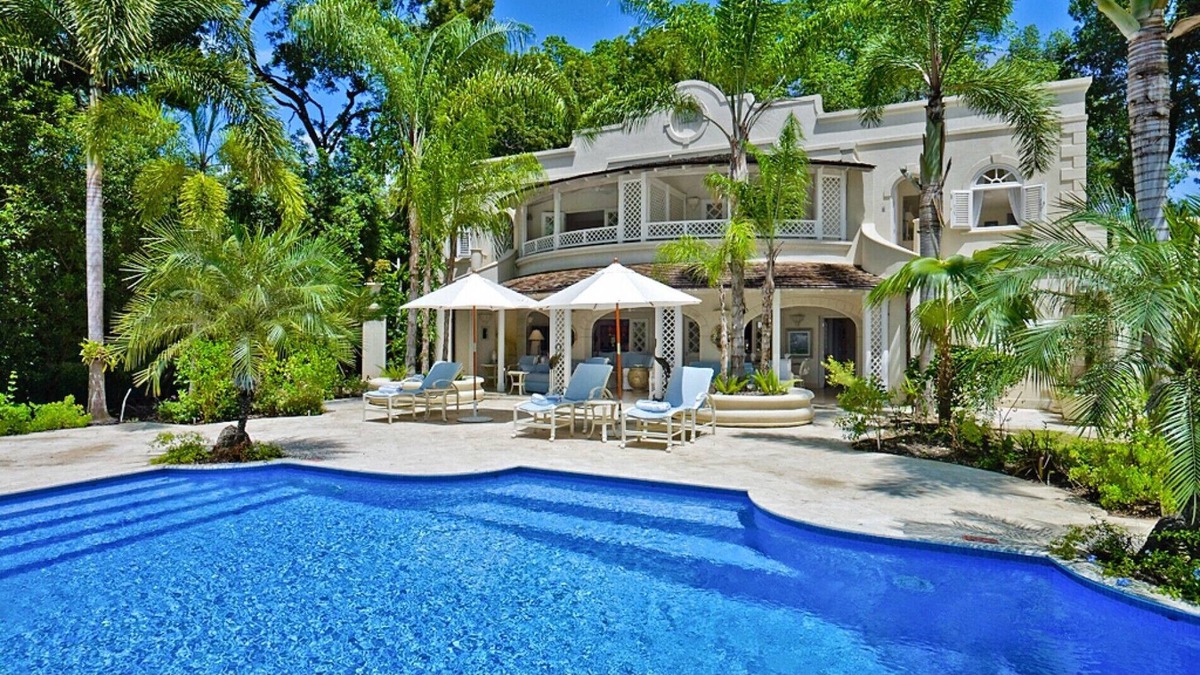 Gibbs Bay Villa | Villa Sandalo by Fantasia Villas