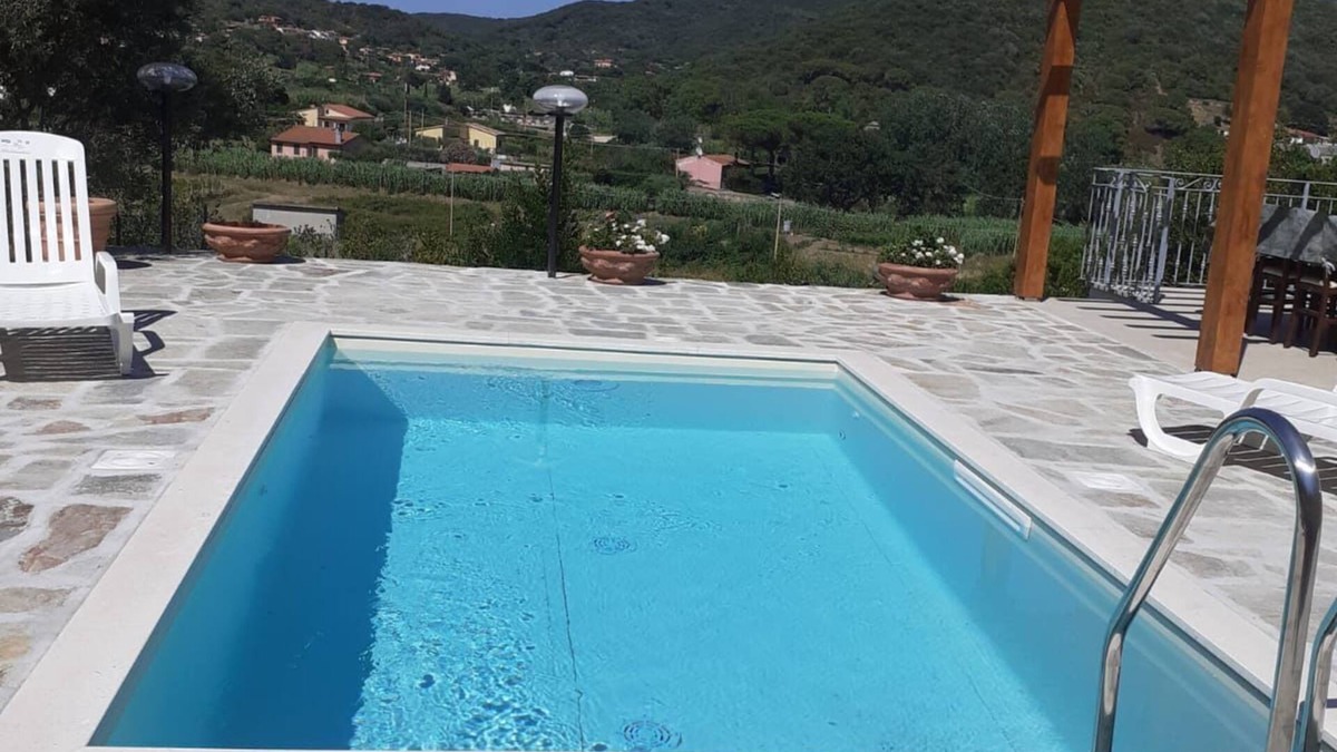 Campo nell'Elba Villa | VILLA SANTA LUCIA MARINA DI CAMPO ELBA ISLAND