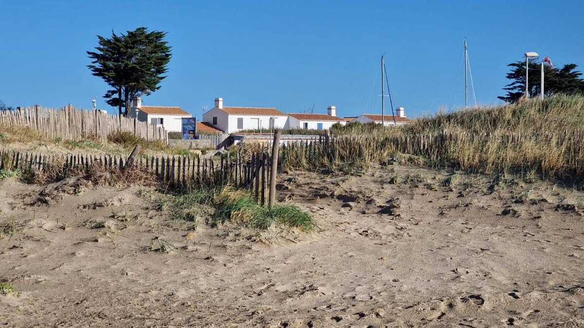 L'Epine Villa | Villa Saphir vue Mer, Accès Direct Plage et Port. Tout Confort. Idéale Famille