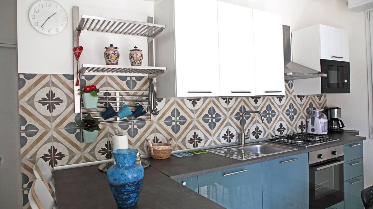 Deiva Marina Apartment | Villa Schiaffino Fancy First Floor Apartment