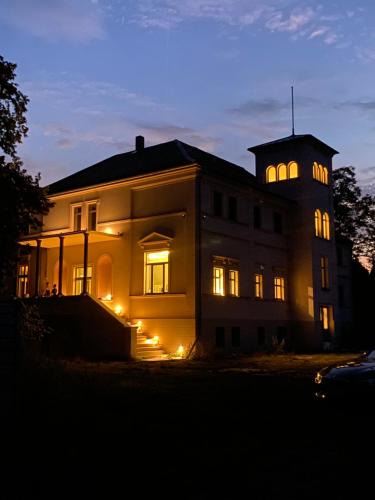 Hohennauen Apartment | Villa Schuwardt auf Nordend