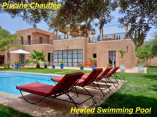 Sidi Abdallah Ghiat Villa | Villa Scil de luxe, Piscine chauffée, 3 Suites, Hamam, Jacuzzi extérieur, salle de sport, service Baby Sitter, option gouvernante, vue sur l'Atlas, Parkings Privé, Pas de Vis à Vis !