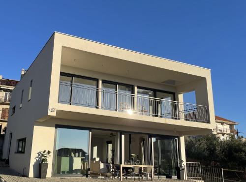 Mravince Villa | Villa Sea Horizon with a pool