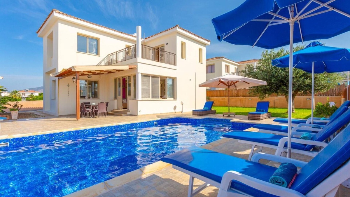Argaka Villa | Villa Seashore One - Four Bedroom Villa, Sleeps 8
