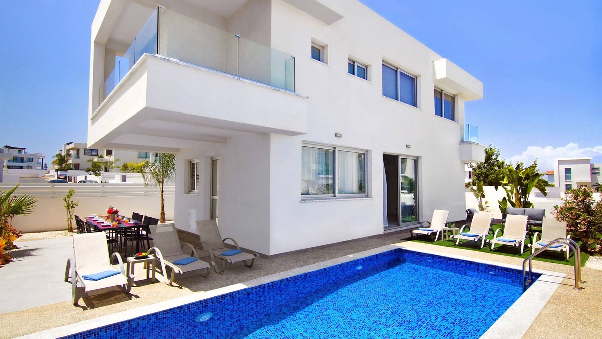 Paralimni Villa | Villa Selena - 3Bed Private Pool