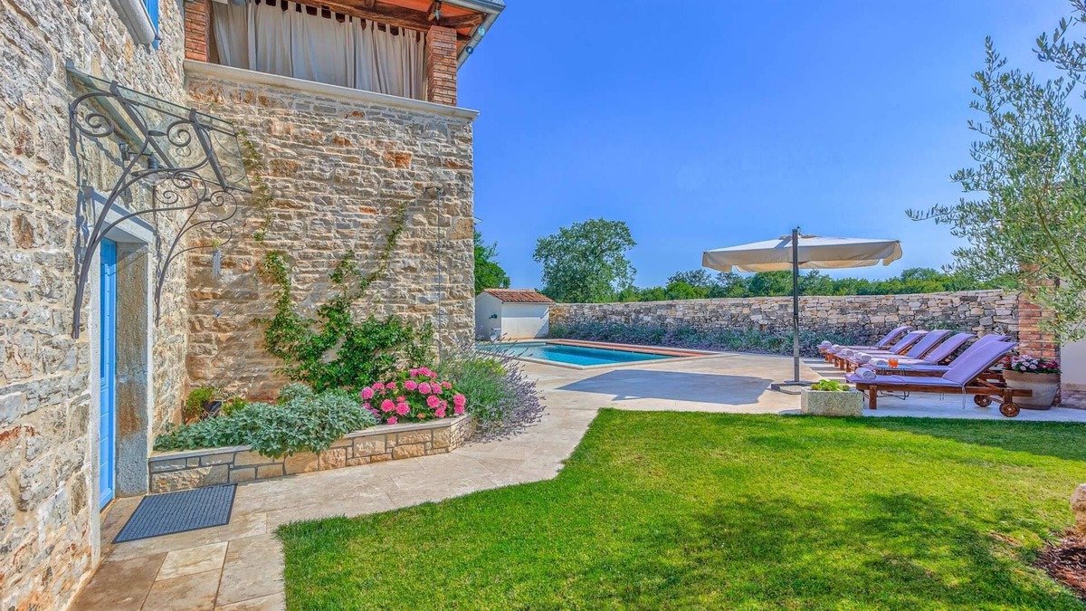 Krmed Villa | Villa Sensol - for ten guests with a pool, close to beach