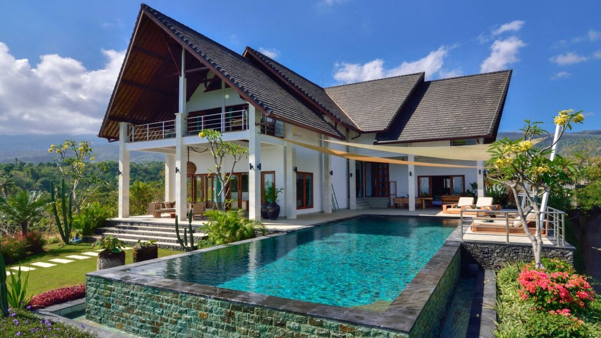 Kalibukbuk Villa | Villa Sentosa , Panoramic Sea View Villa